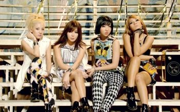 70 2ne1 Hd Wallpapers Background Images