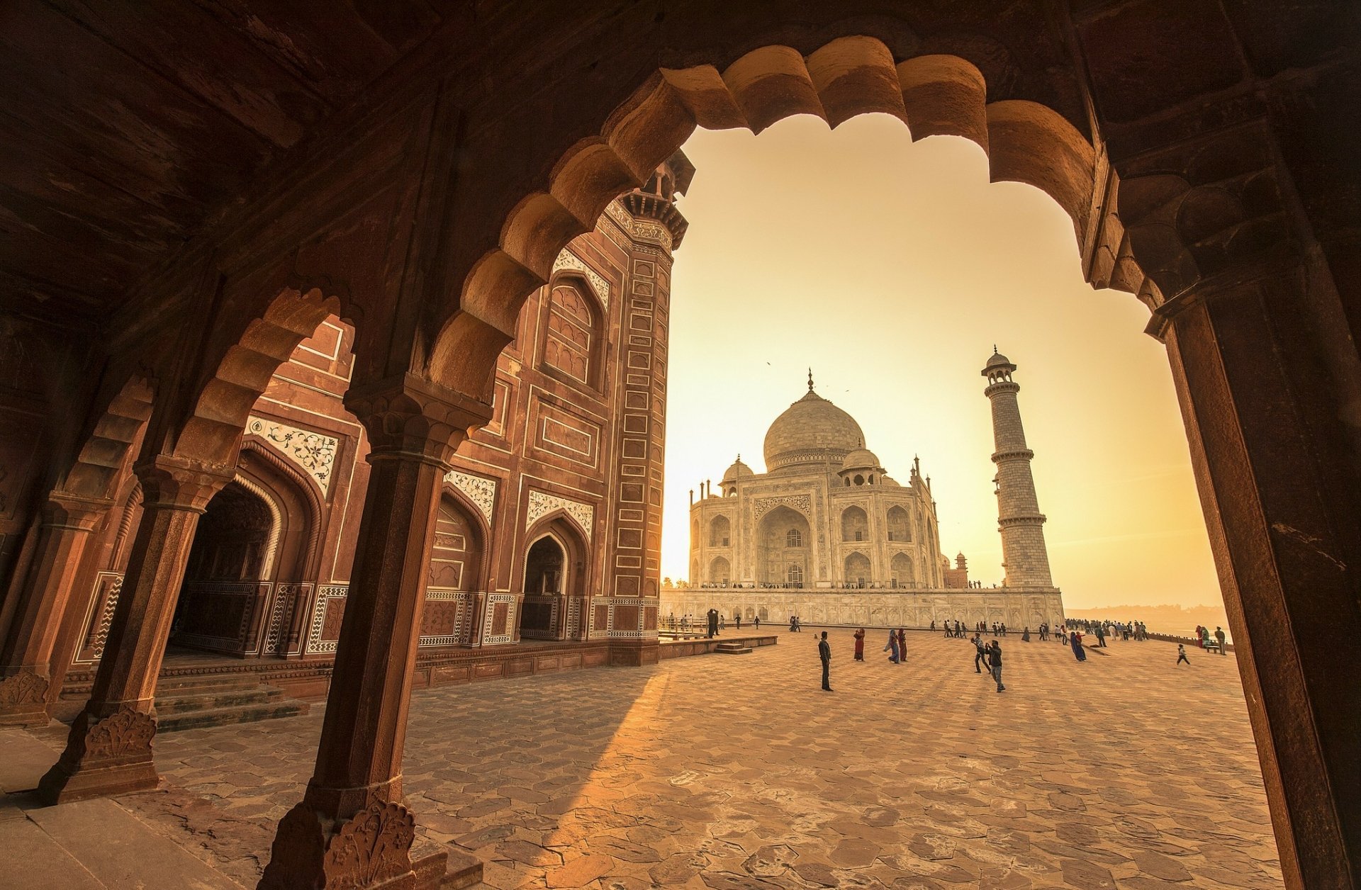 Taj Mahal Arch View Hd Wallpaper Agra India 5930