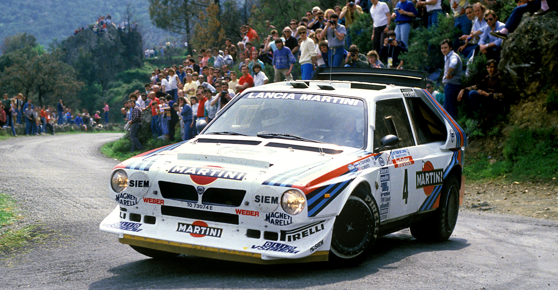 Lancia Delta S4 Wallpaper