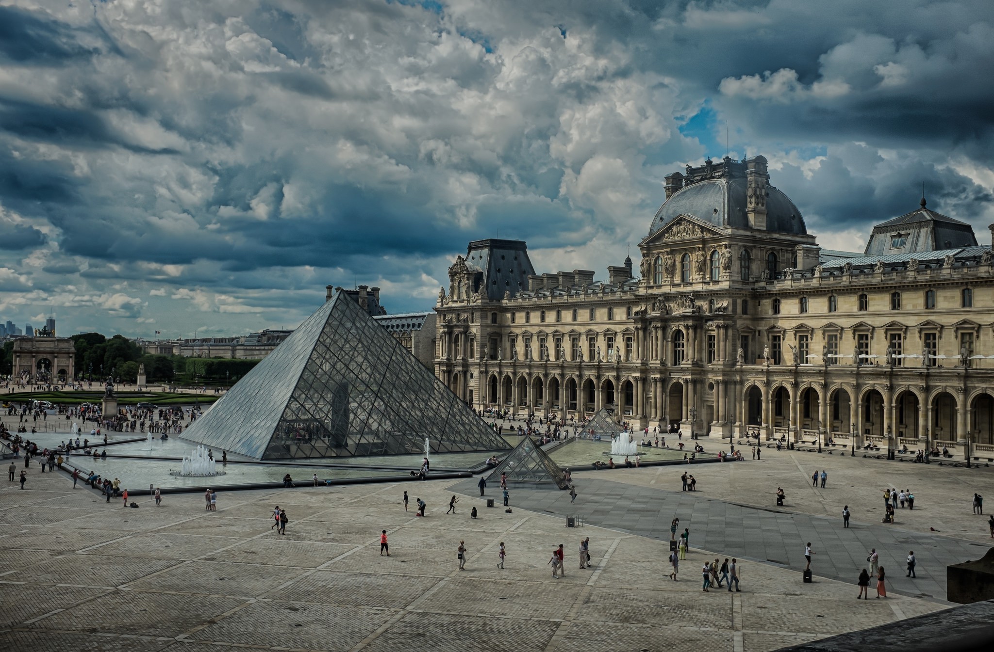 The Louvre HD Wallpaper | Background Image | 2048x1345