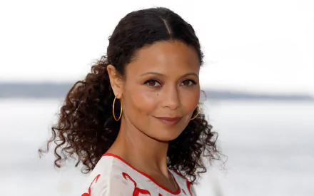 actress English Celebrity Thandie Newton HD Desktop Wallpaper | Background Image
