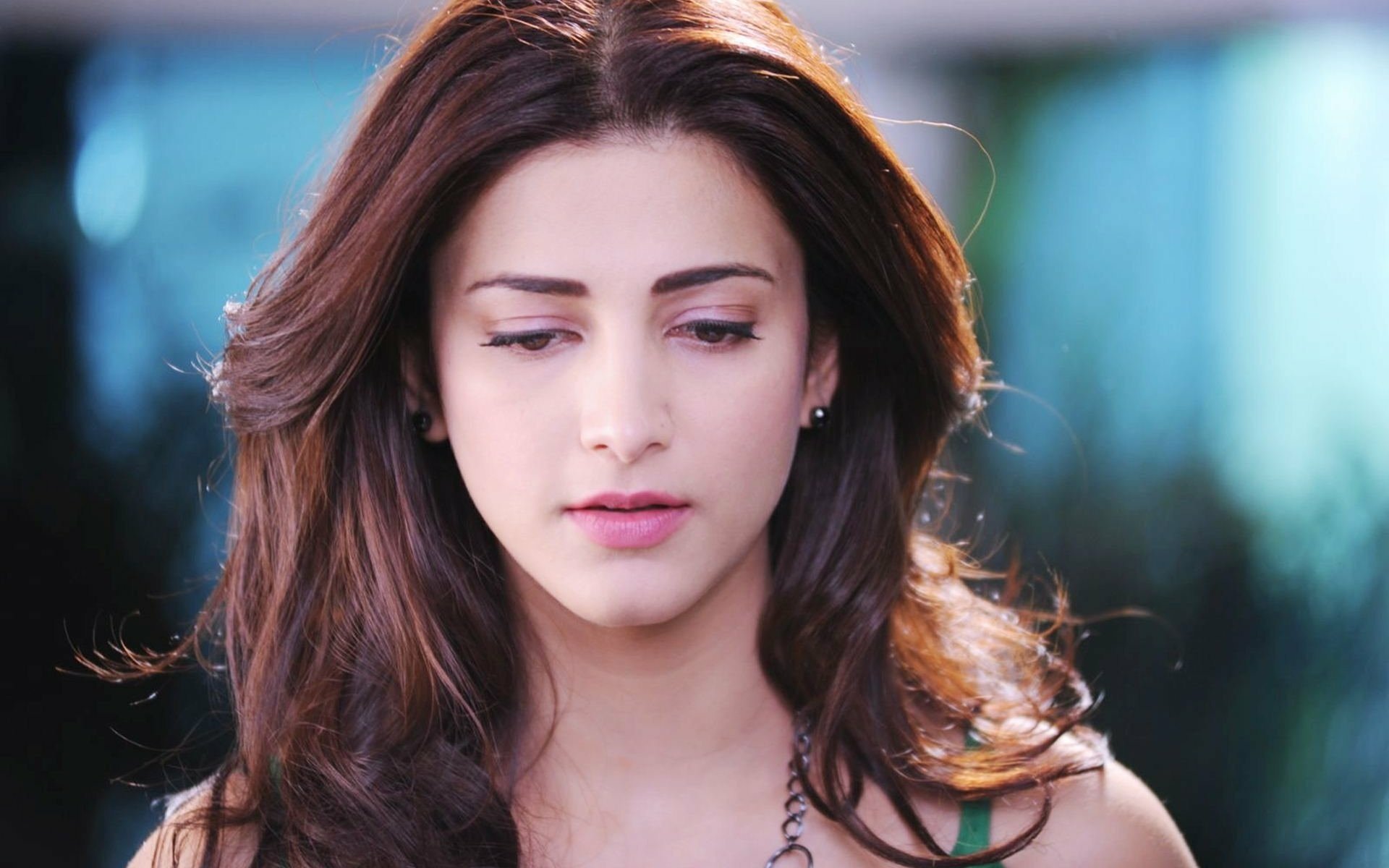 20+ Shruti Haasan HD Wallpapers and Backgrounds