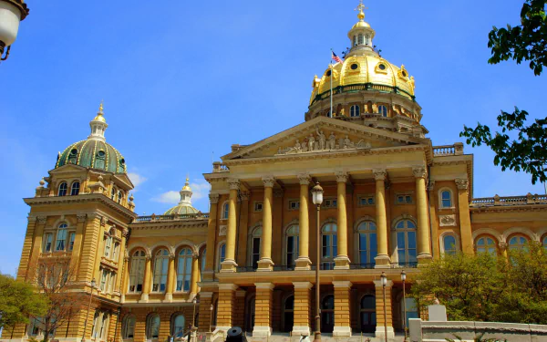 man made Iowa State Capitol HD Desktop Wallpaper | Background Image