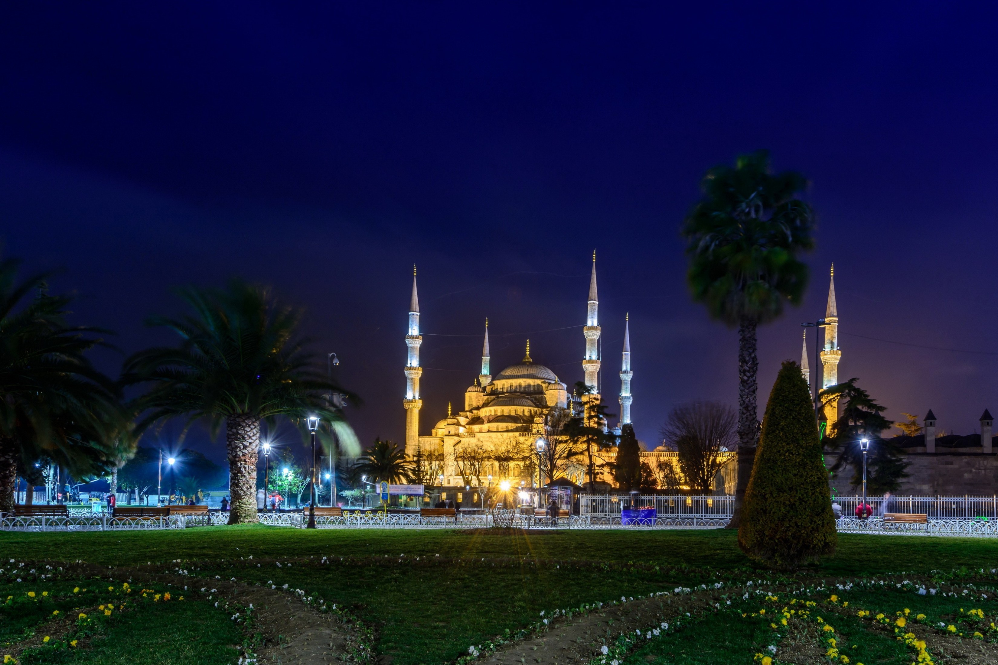 Sultan Ahmed Mosque Istanbul, Turkey at Night