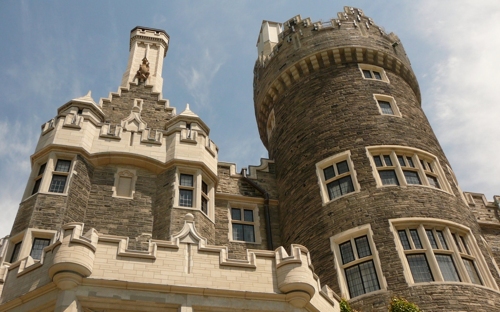 Download Man Made Casa Loma HD Wallpaper