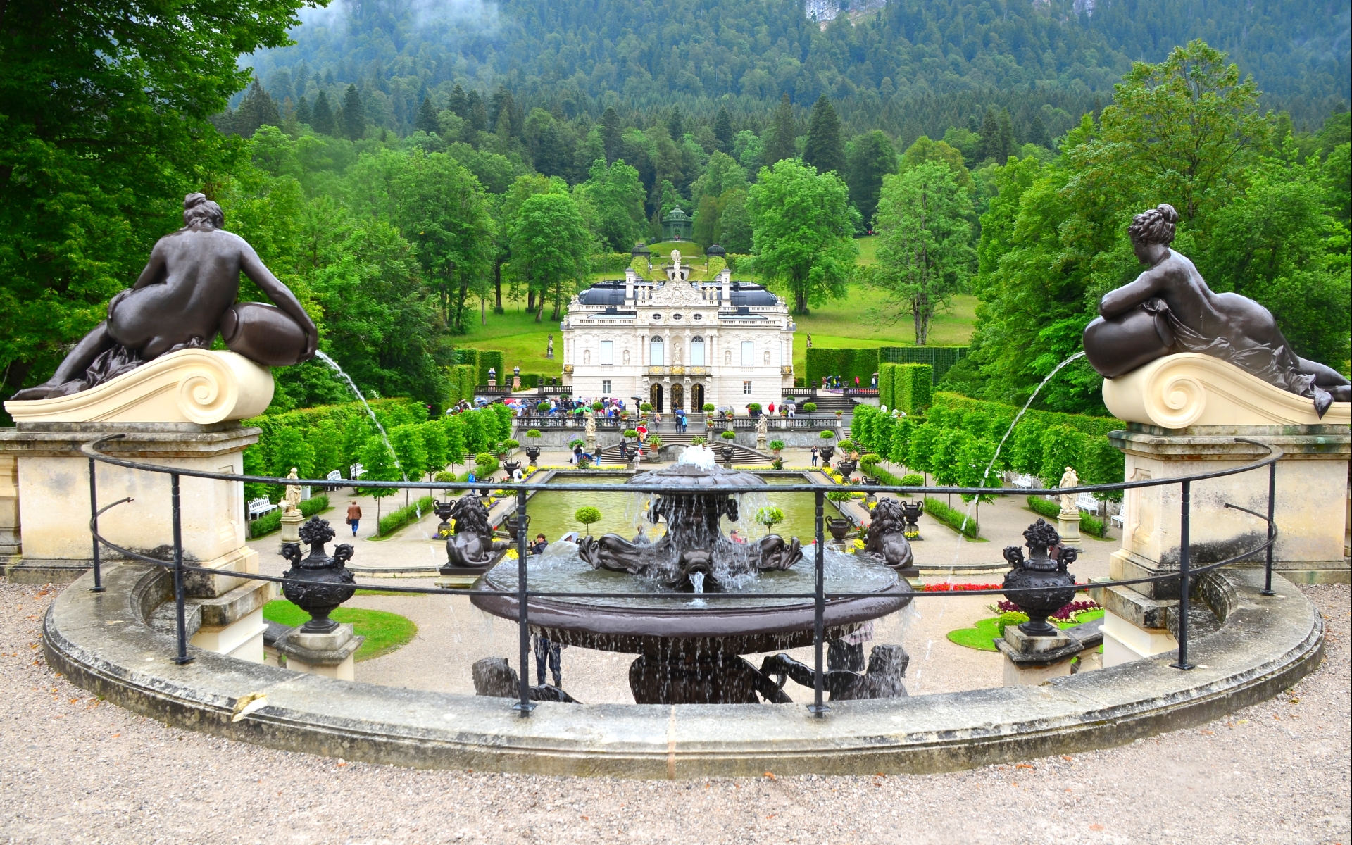 Man Made Linderhof Palace HD Wallpaper | Background Image