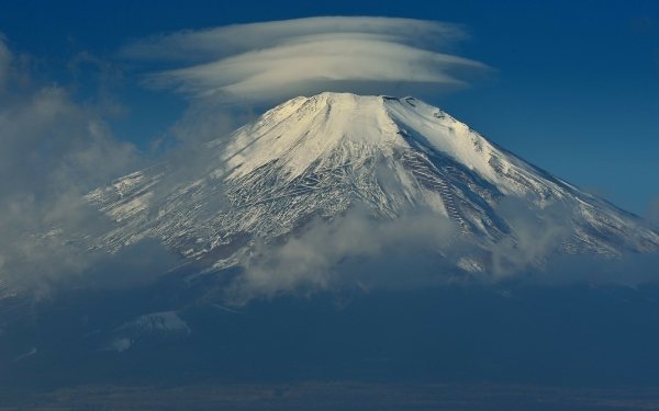 Earth Mount Fuji Volcanoes Mountain Volcano Close-Up Cloud Japan HD Wallpaper | Background Image