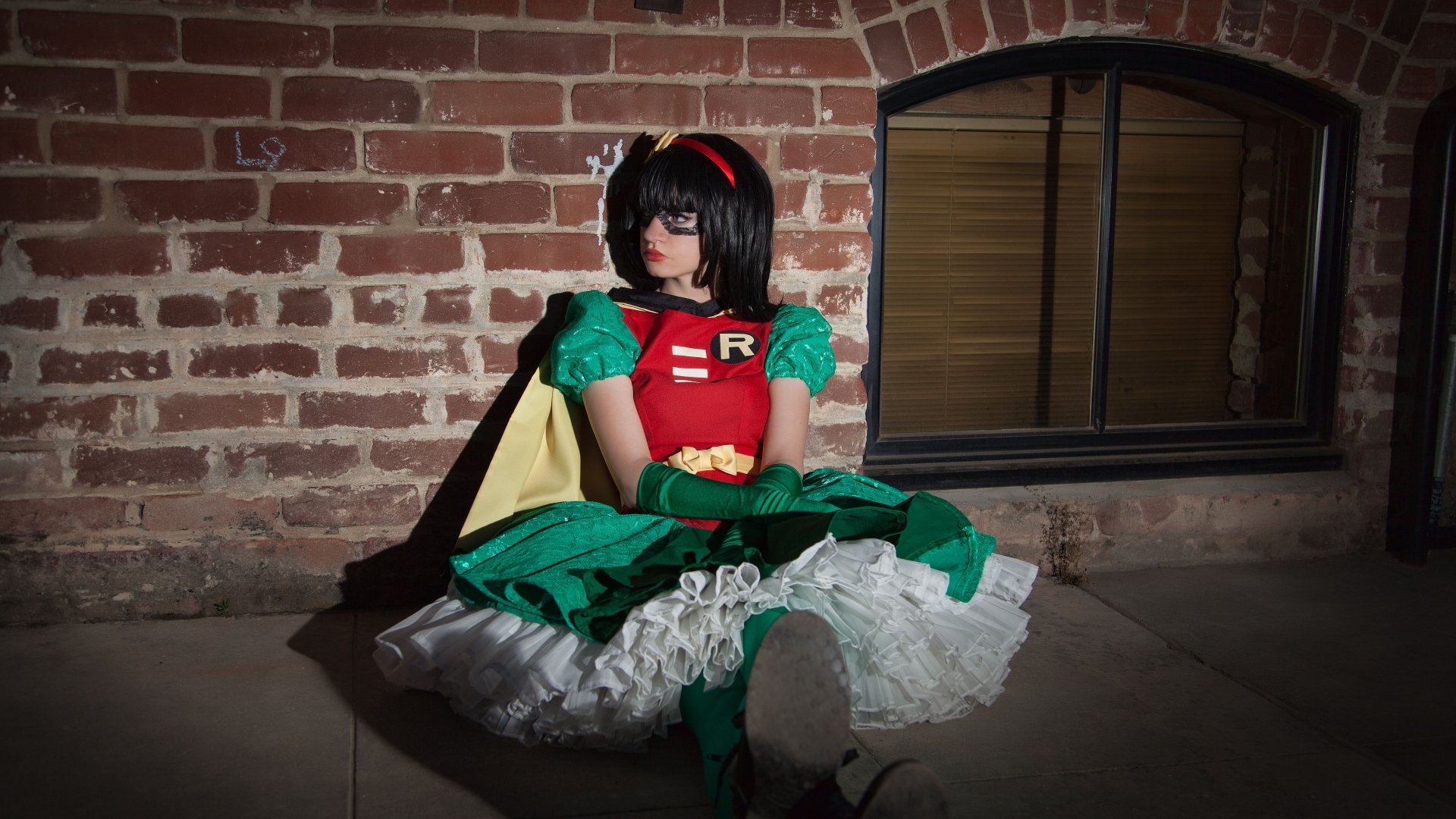 Download Woman Cosplay 4k Ultra HD Wallpaper