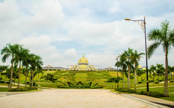 man made Istana Negara Jakarta HD Desktop Wallpaper | Background Image