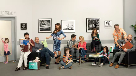 TV Show Modern Family HD Desktop Wallpaper | Background Image