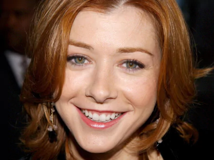 Celebrity Alyson Hannigan HD Desktop Wallpaper | Background Image
