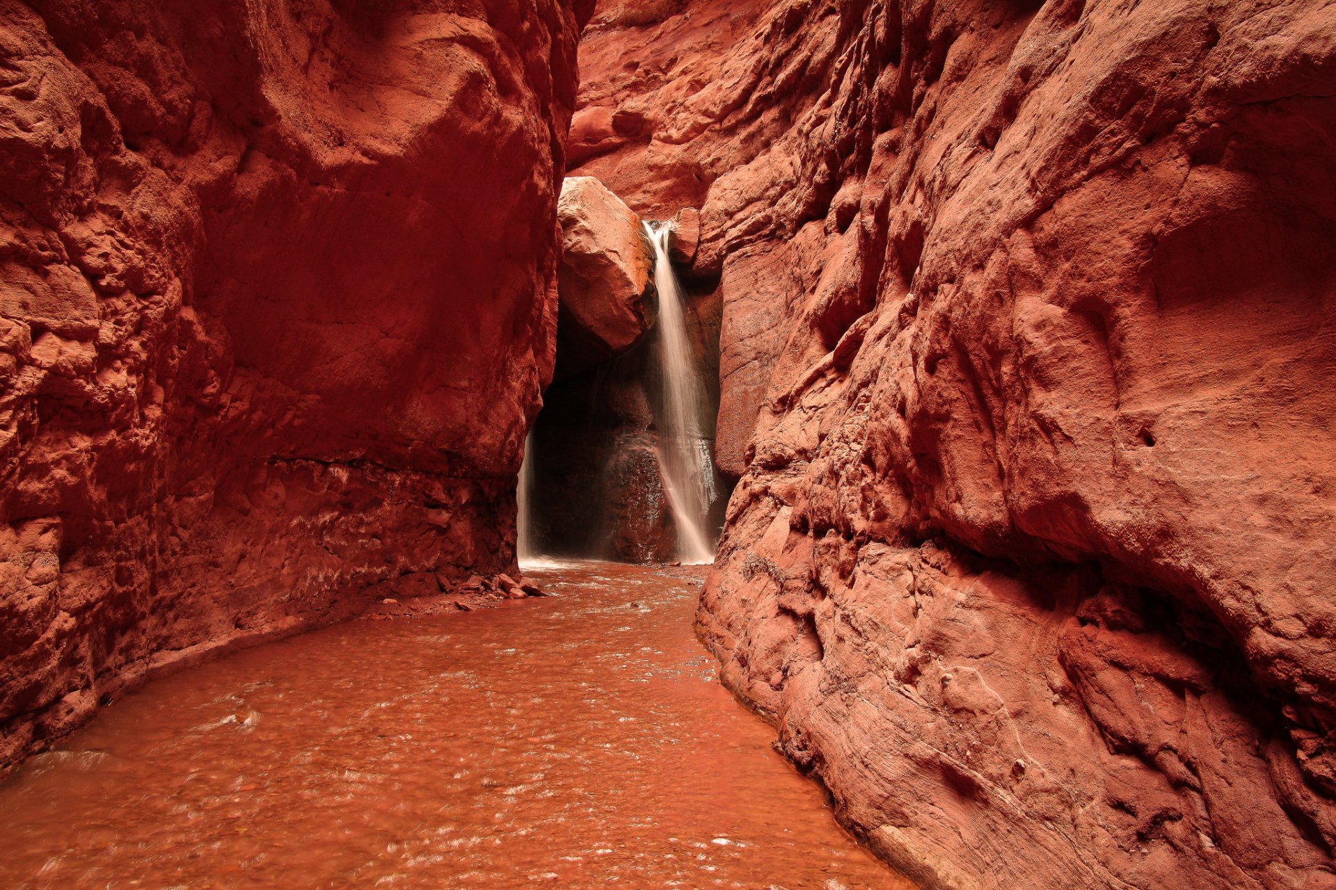 Download Nature Waterfall HD Wallpaper