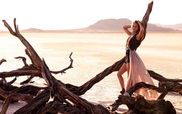 Women Candice Swanepoel HD Wallpaper | Background Image