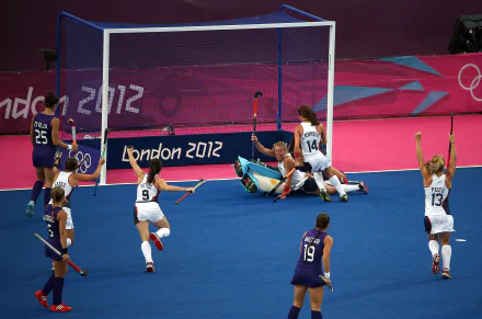 Field hockey Sports HD Desktop Wallpaper | Background Image