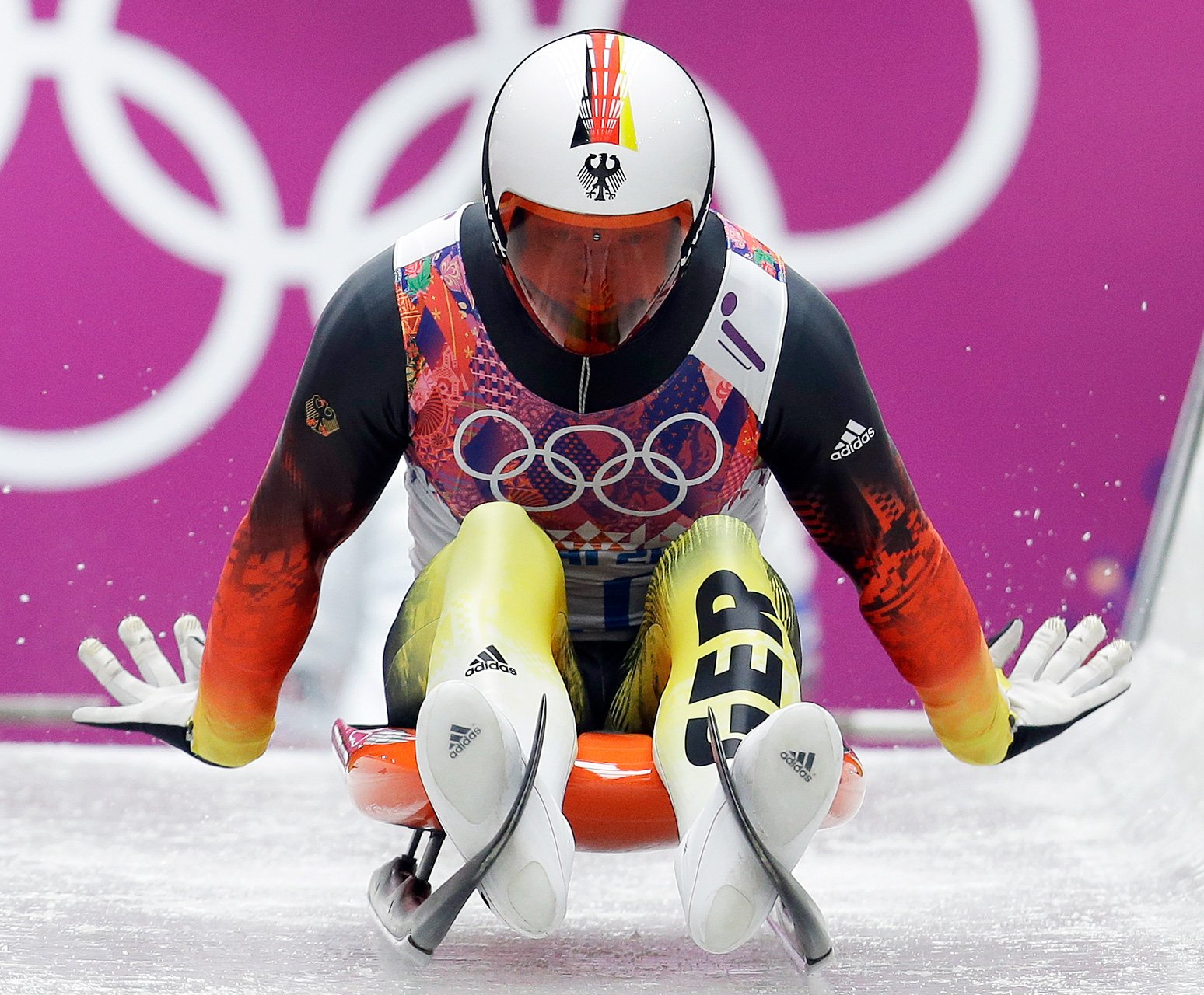 Download Luge Sports Wallpaper