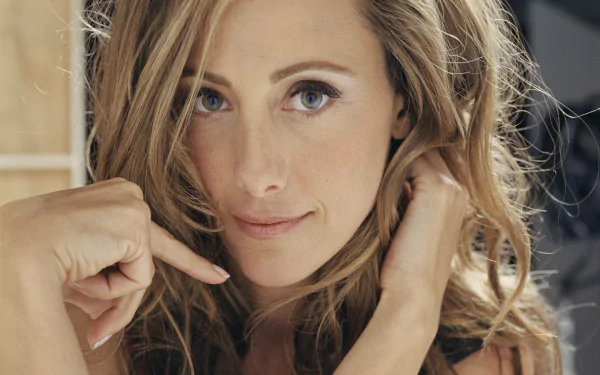 woman kim raver HD Desktop Wallpaper | Background Image
