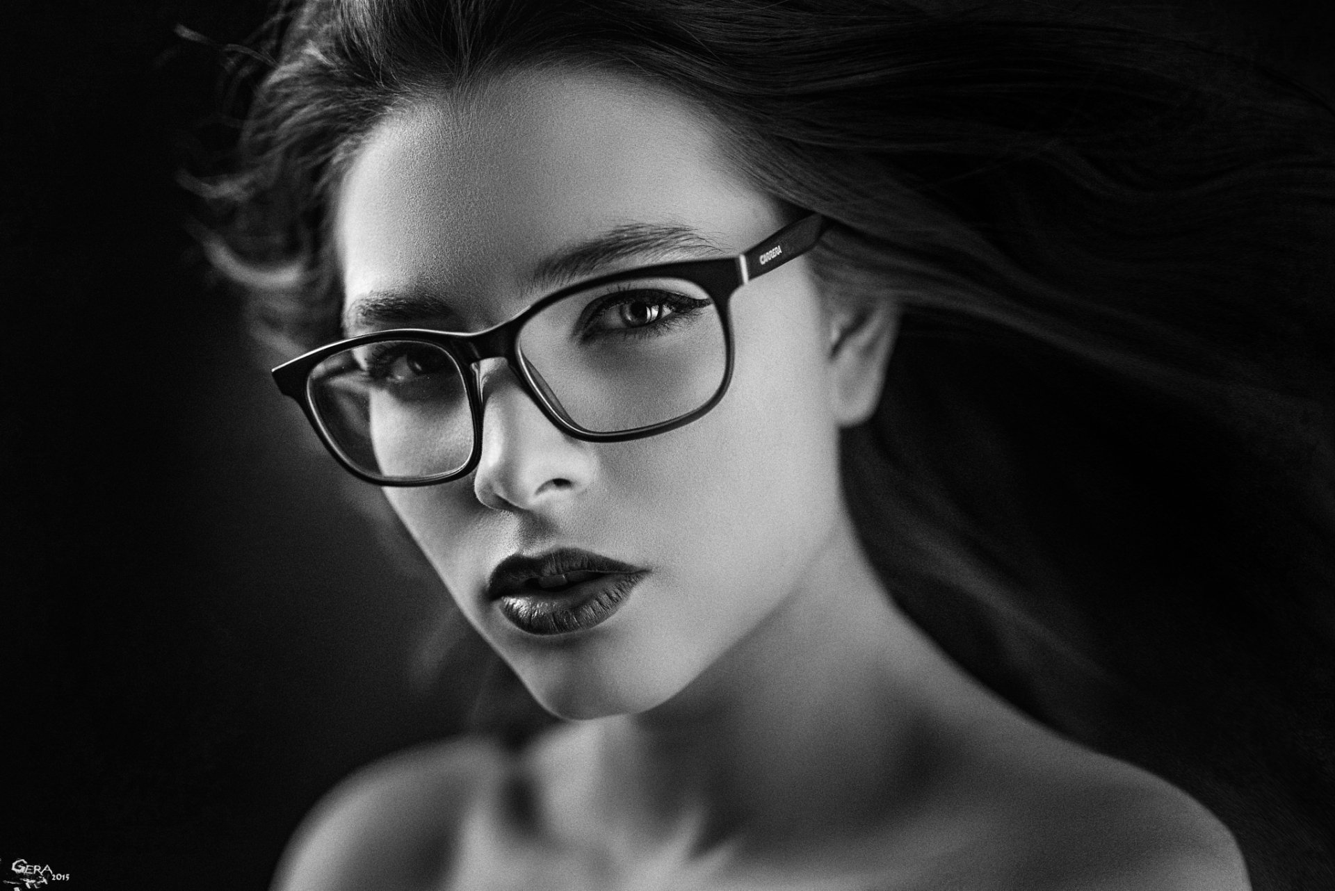 Download Glasses Black & White Model Woman Face HD Wallpaper by Georgy ...