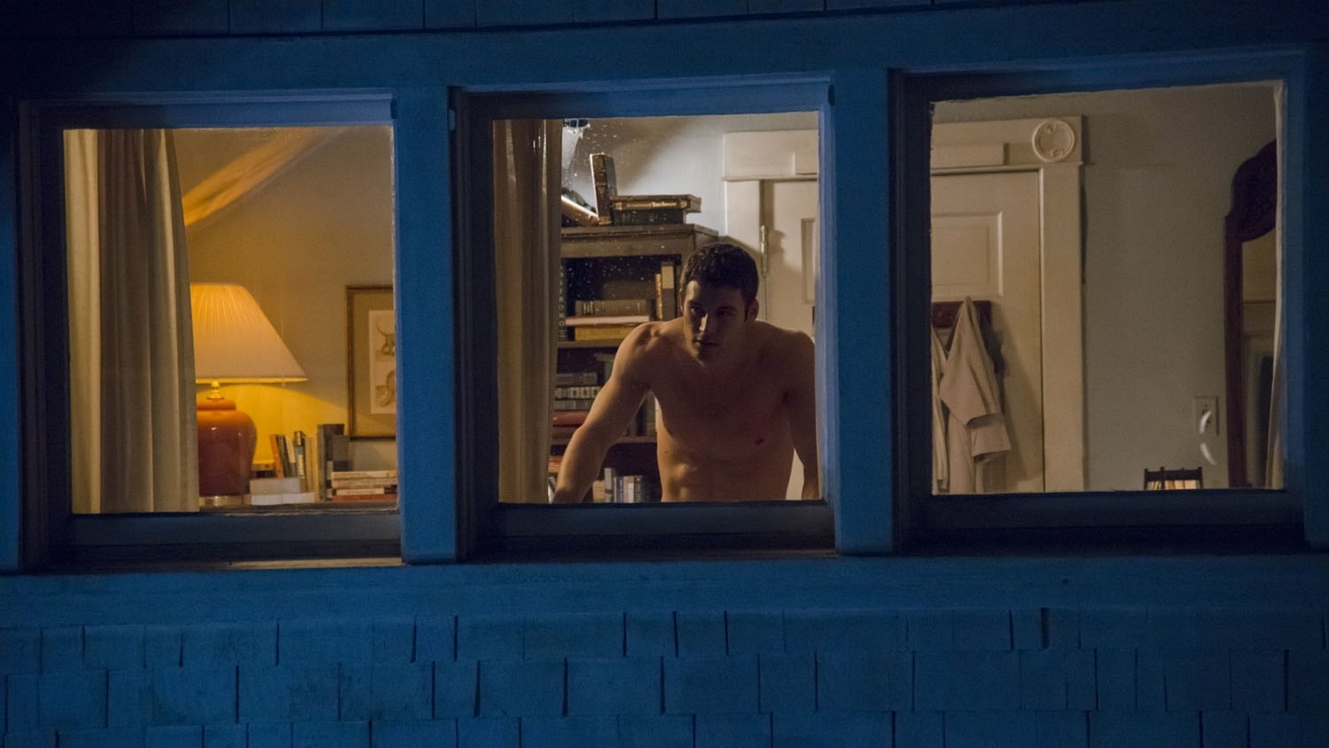 Download Movie The Boy Next Door HD Wallpaper