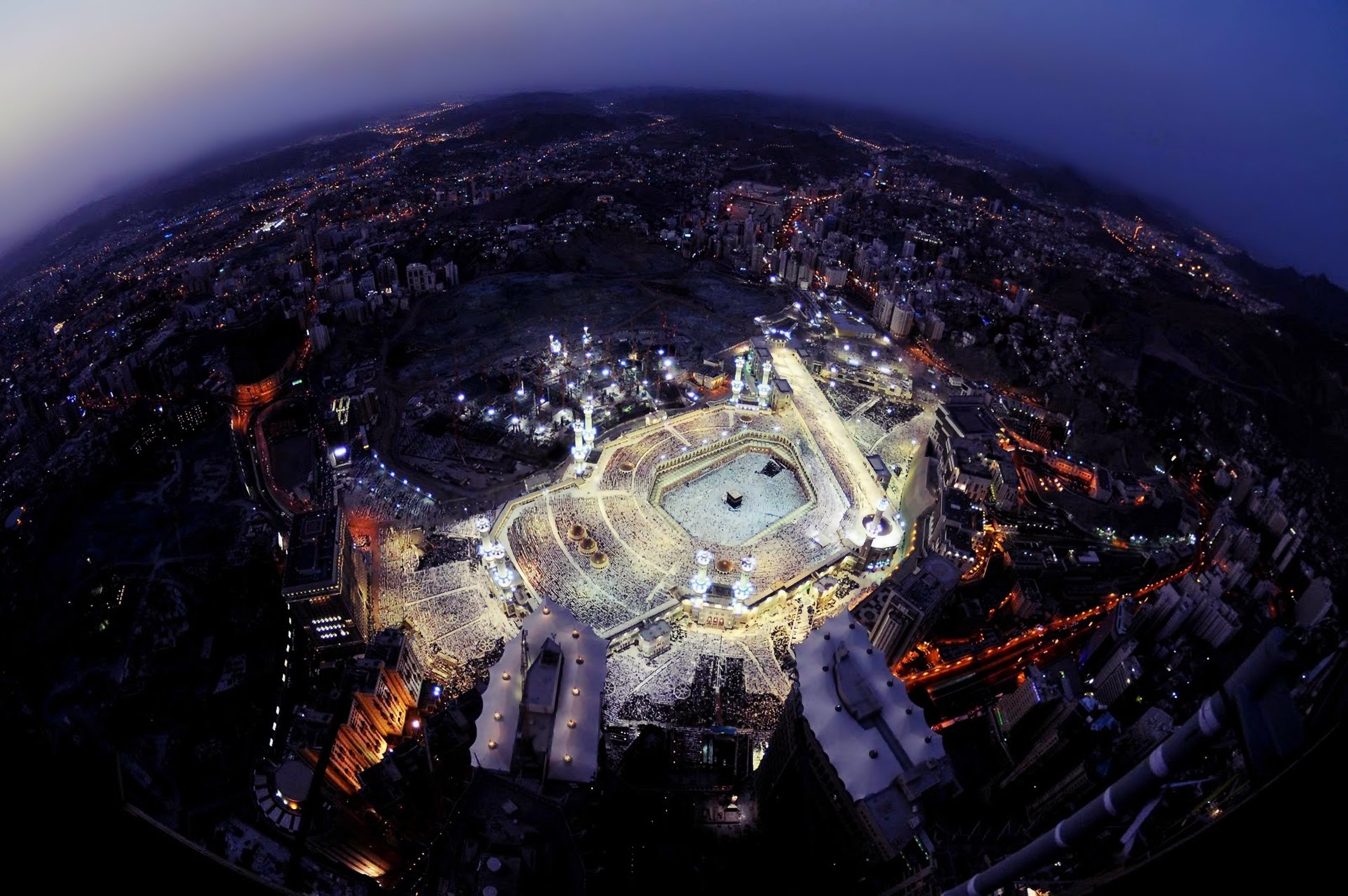 4K Ultra HD Wallpaper Illuminated Masjid Al Haram Mecca 3840x2551 
