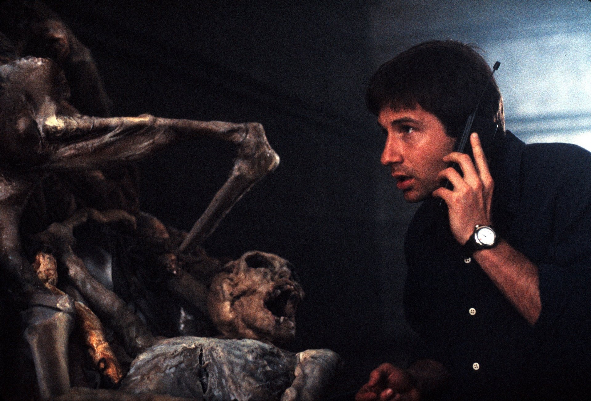 Download TV Show The X-Files HD Wallpaper