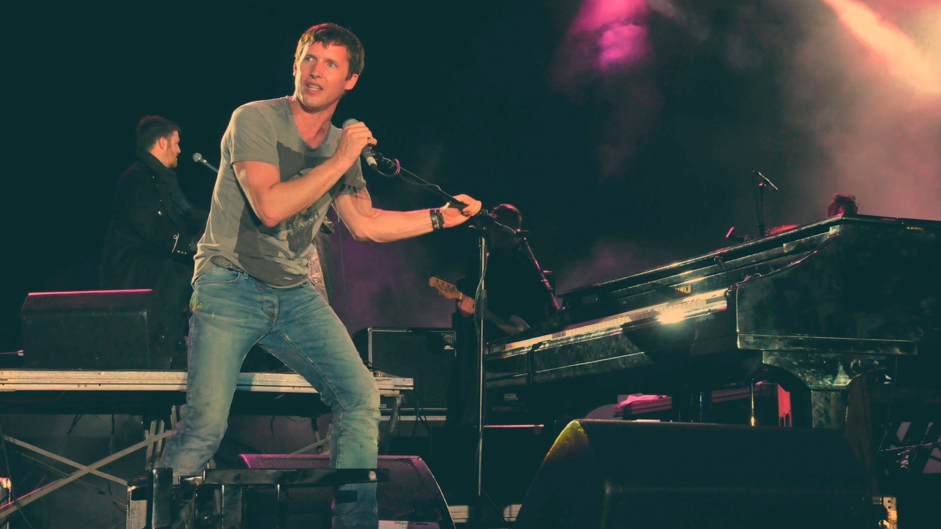 Download Music James Blunt HD Wallpaper