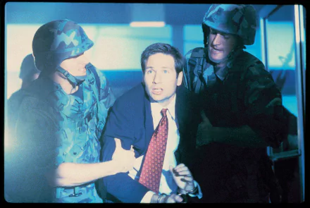 David Duchovny TV Show The X-Files HD Desktop Wallpaper | Background Image