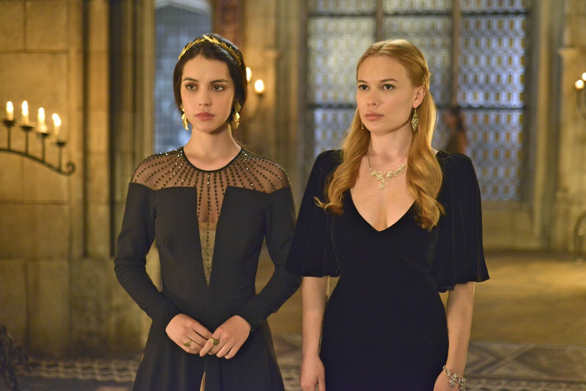 Download TV Show Reign HD Wallpaper