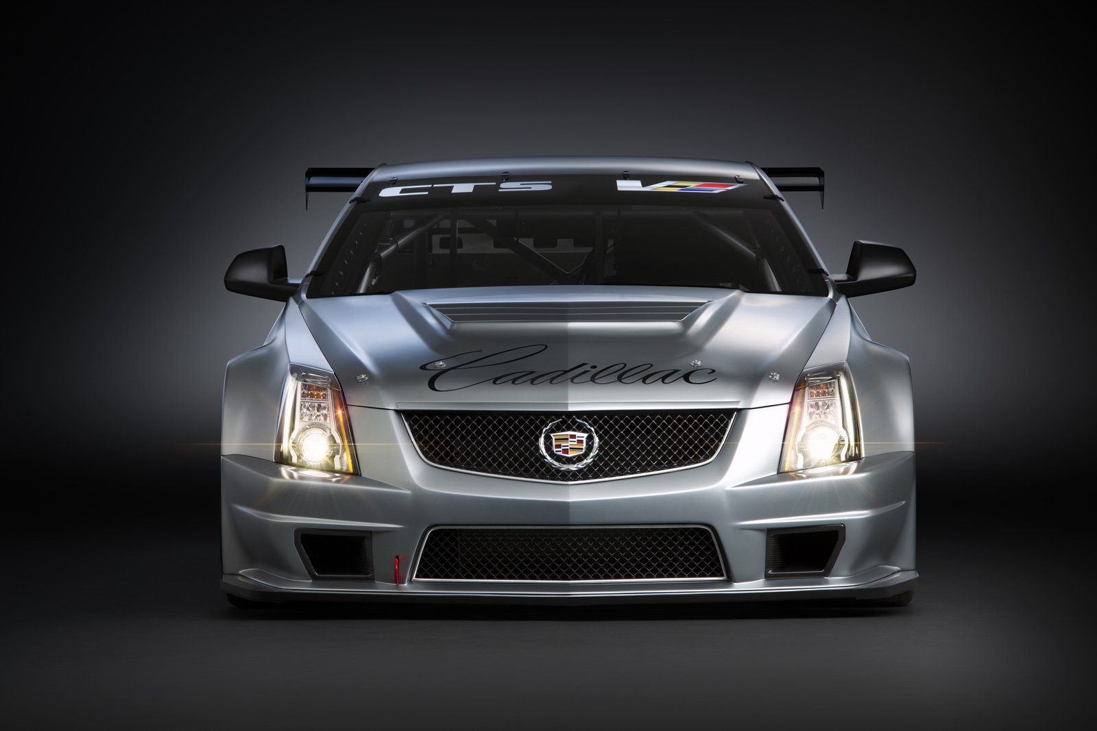 Download Vehicle Cadillac CTS Wallpaper