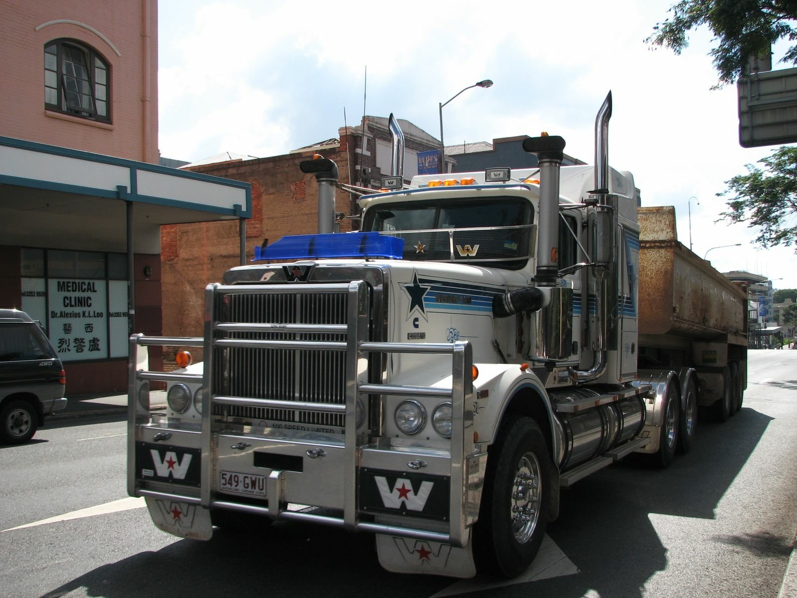 Download Vehicle Western Star Wallpaper