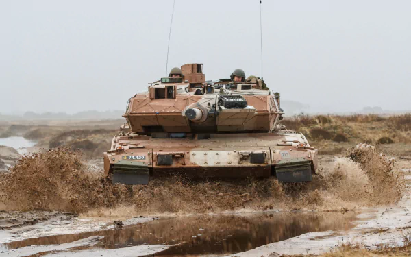 military Leopard 2 HD Desktop Wallpaper | Background Image