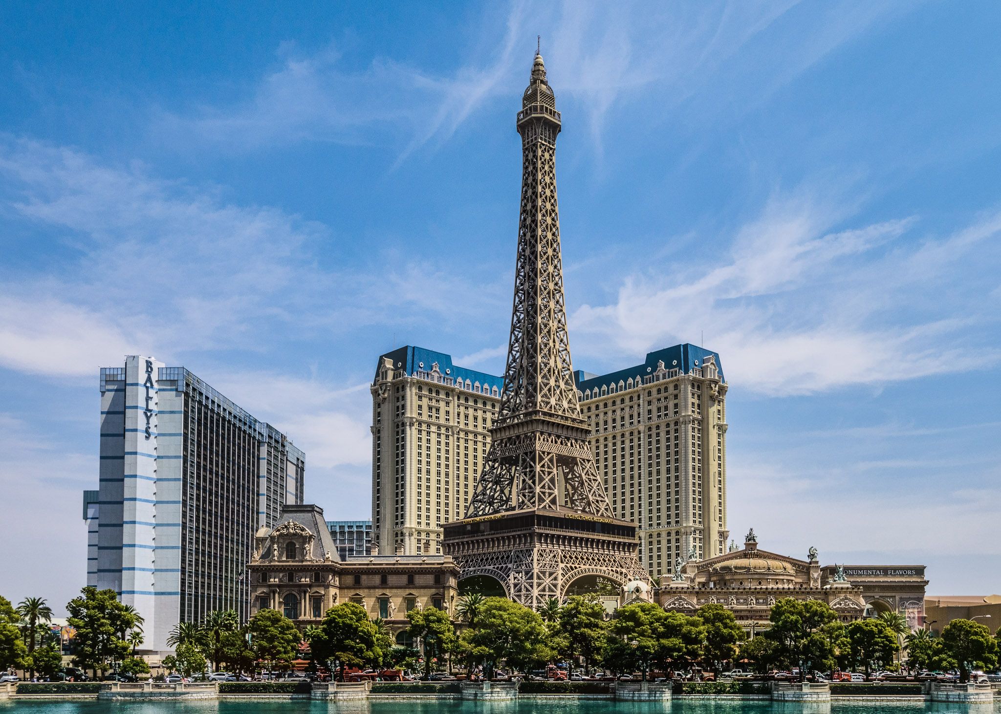 Download Beautiful Paris Las Vegas Tourist Attraction Wallpaper