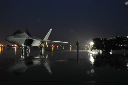 military Lockheed Martin F-22 Raptor HD Desktop Wallpaper | Background Image