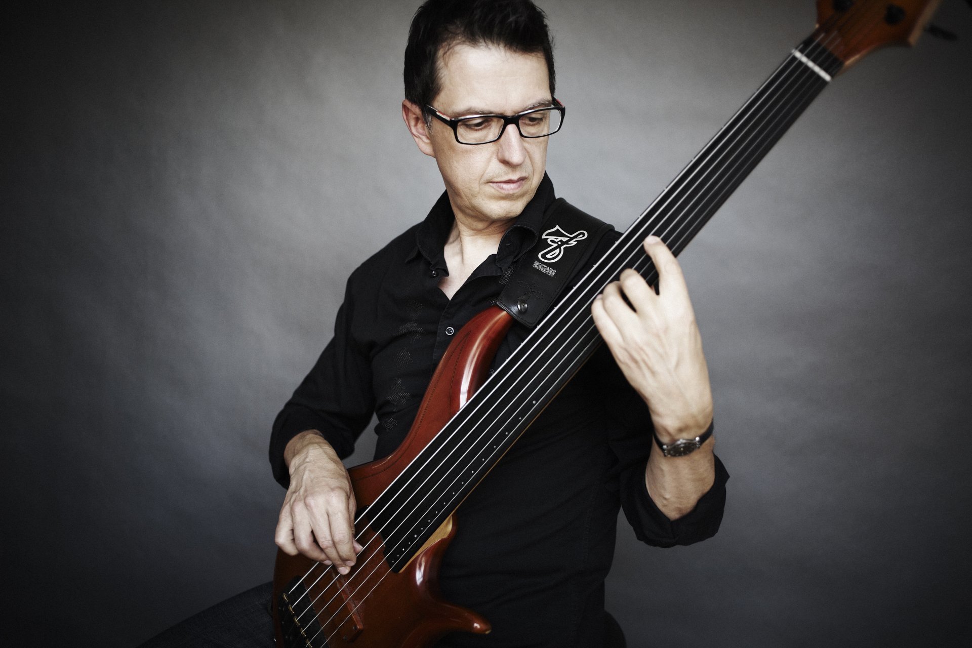 Download Guitar Music Musician 4k Ultra HD Wallpaper