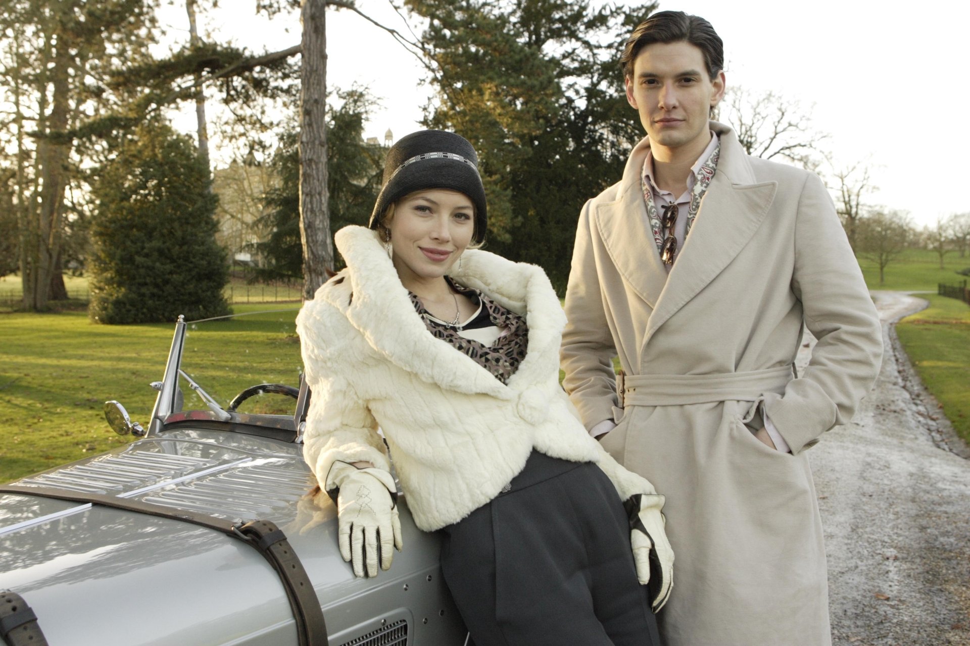 Download Ben Barnes Jessica Biel Movie Easy Virtue HD Wallpaper