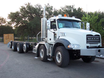 vehicle Mack Trucks HD Desktop Wallpaper | Background Image