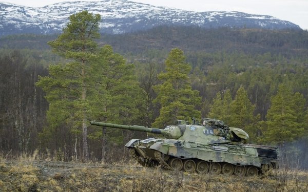 Military Leopard 1 Tanks HD Wallpaper | Background Image