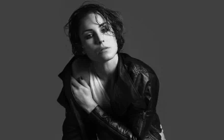 Celebrity Noomi Rapace HD Desktop Wallpaper | Background Image