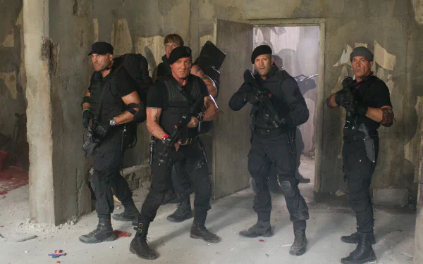 4K Ultra HD PC wallpaper: black-clad Expendables team from The Expendables 3 — Barney Ross, Lee Christmas, Galgo, Toll Road and Gunnar Jensen armed in a ruined corridor.
