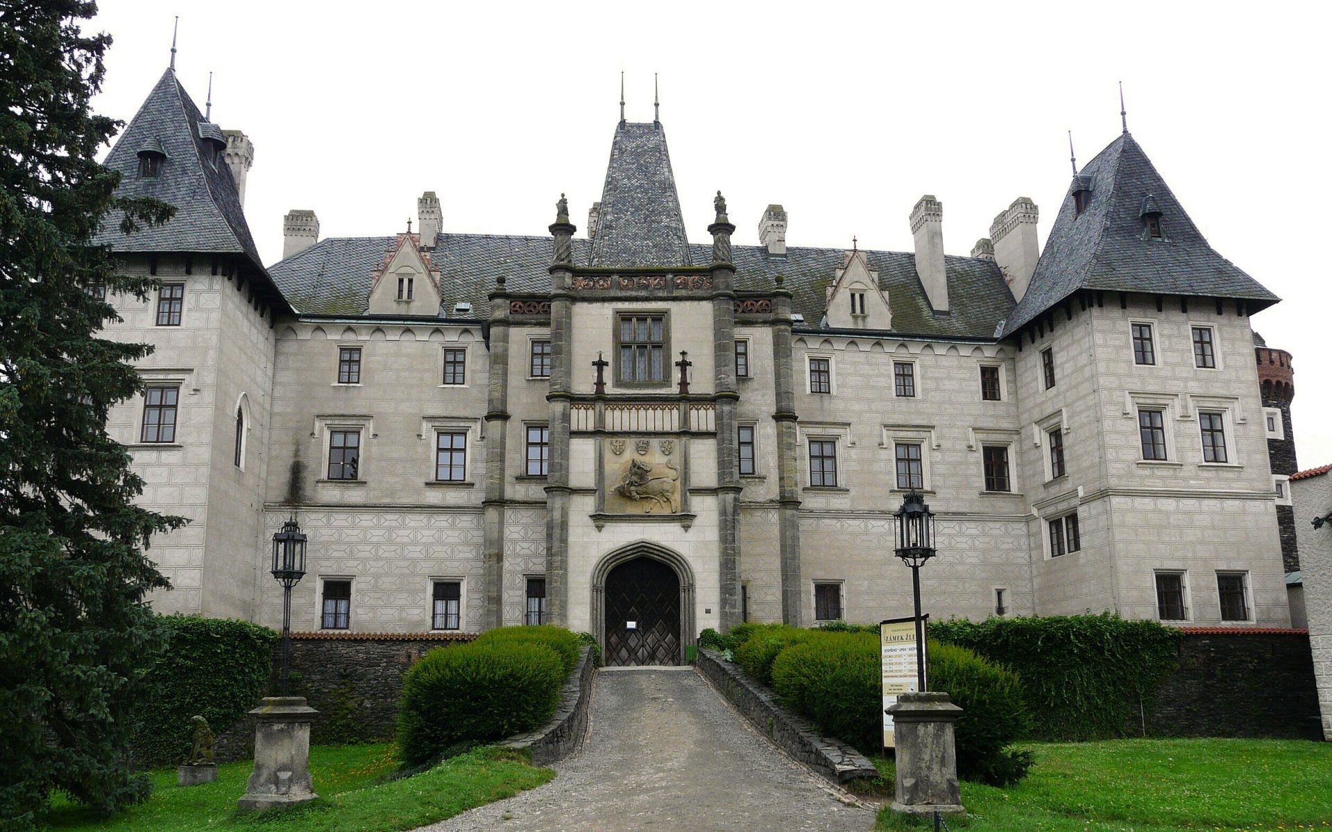 Download Man Made Loket Castle HD Wallpaper