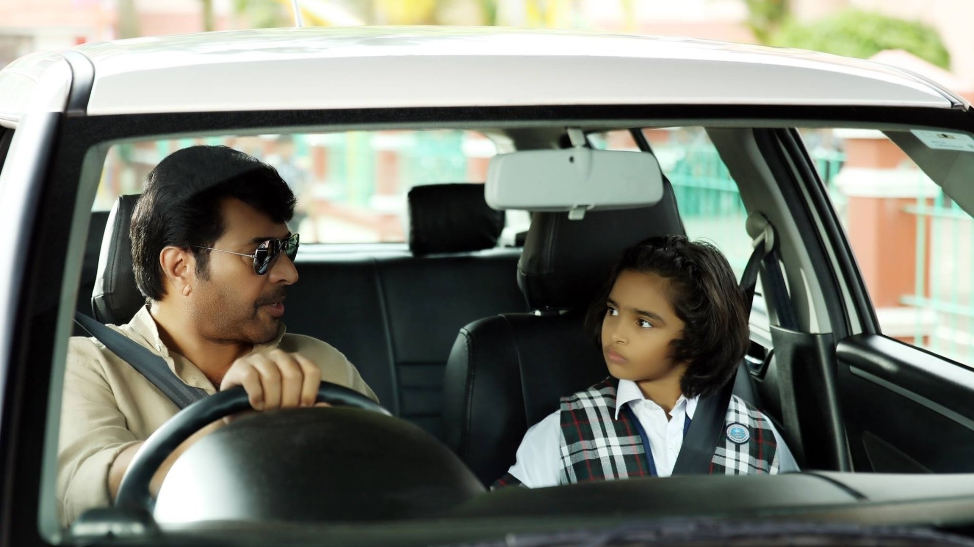 Download Movie Puthiya Niyamam HD Wallpaper