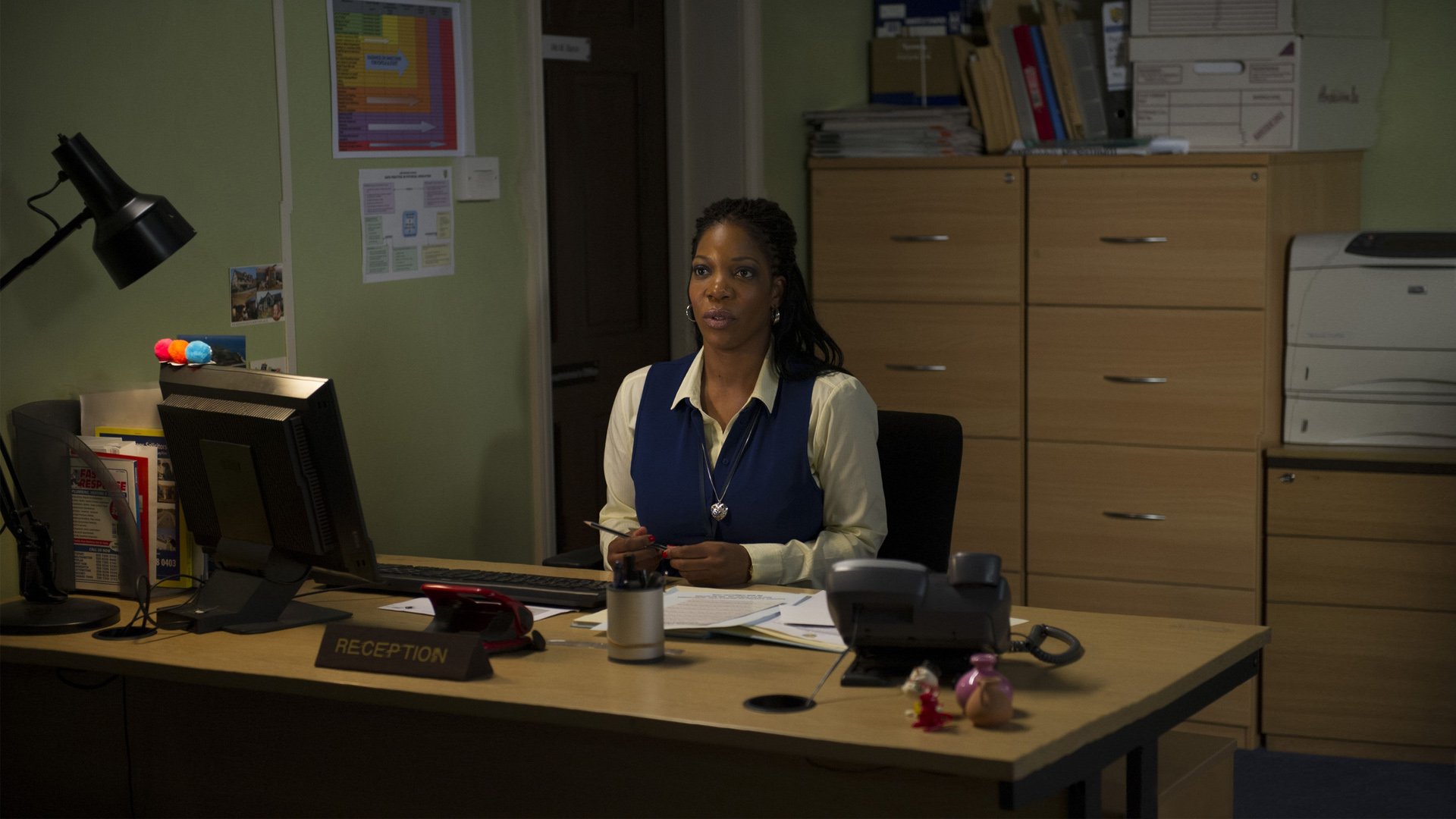 Download TV Show Big School (2013) HD Wallpaper