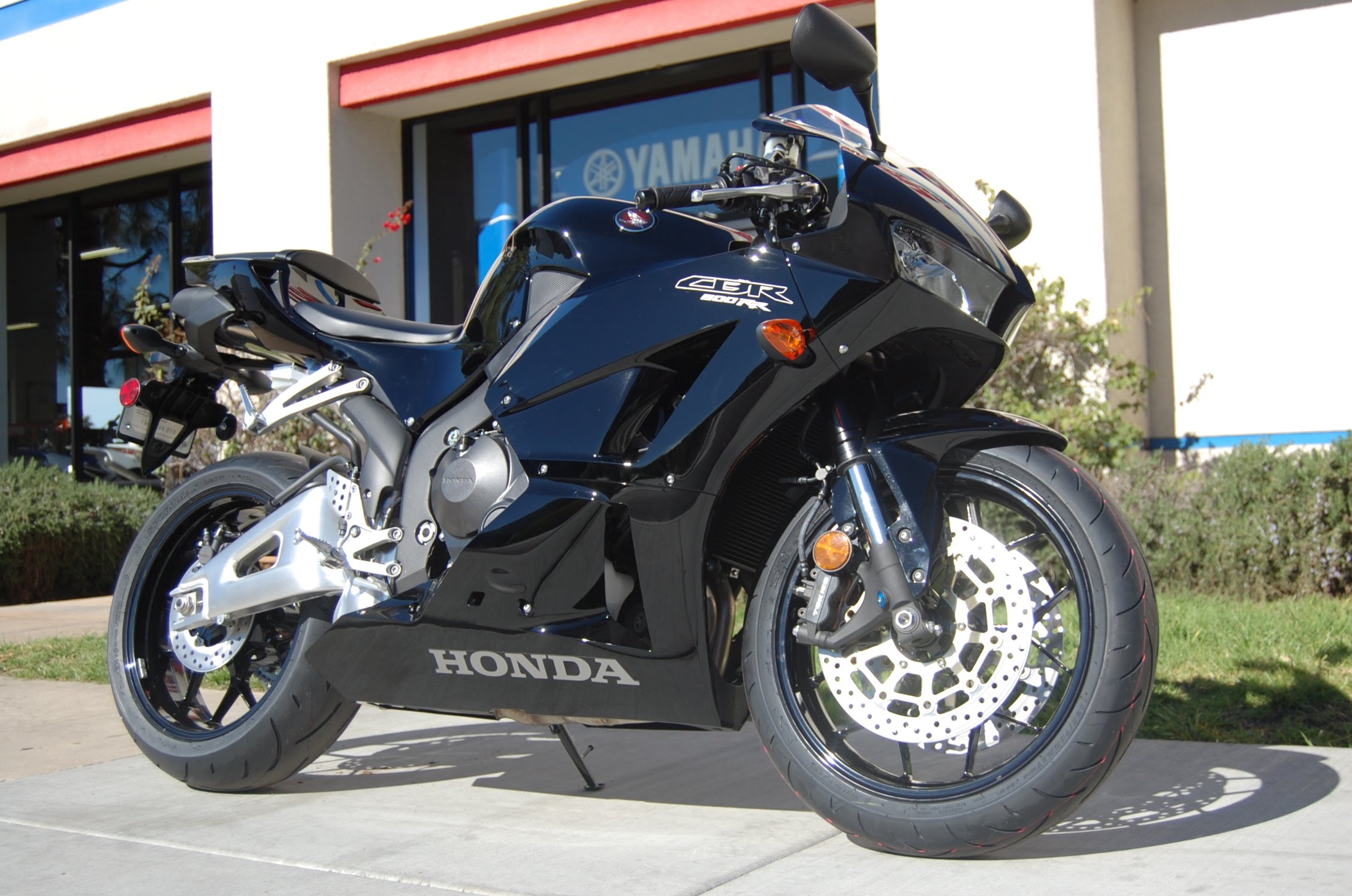 Honda Cbr600Rr Hd Wallpaper