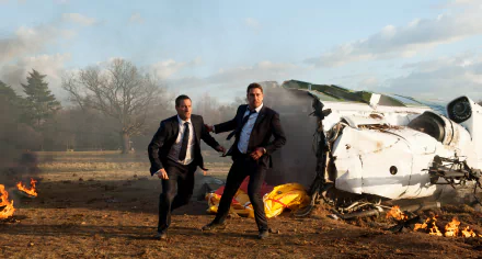 Aaron Eckhart Benjamin Asher Gerard Butler Mike Banning movie London Has Fallen HD Desktop Wallpaper | Background Image