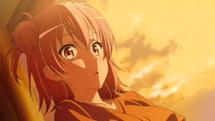 A vibrant HD wallpaper featuring Yui Yuigahama from the anime My Teen Romantic Comedy SNAFU, capturing her expressive gaze against a warm, golden backdrop.