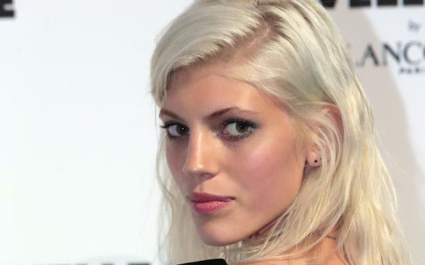 face green eyes blonde model American Celebrity Devon Windsor HD Desktop Wallpaper | Background Image