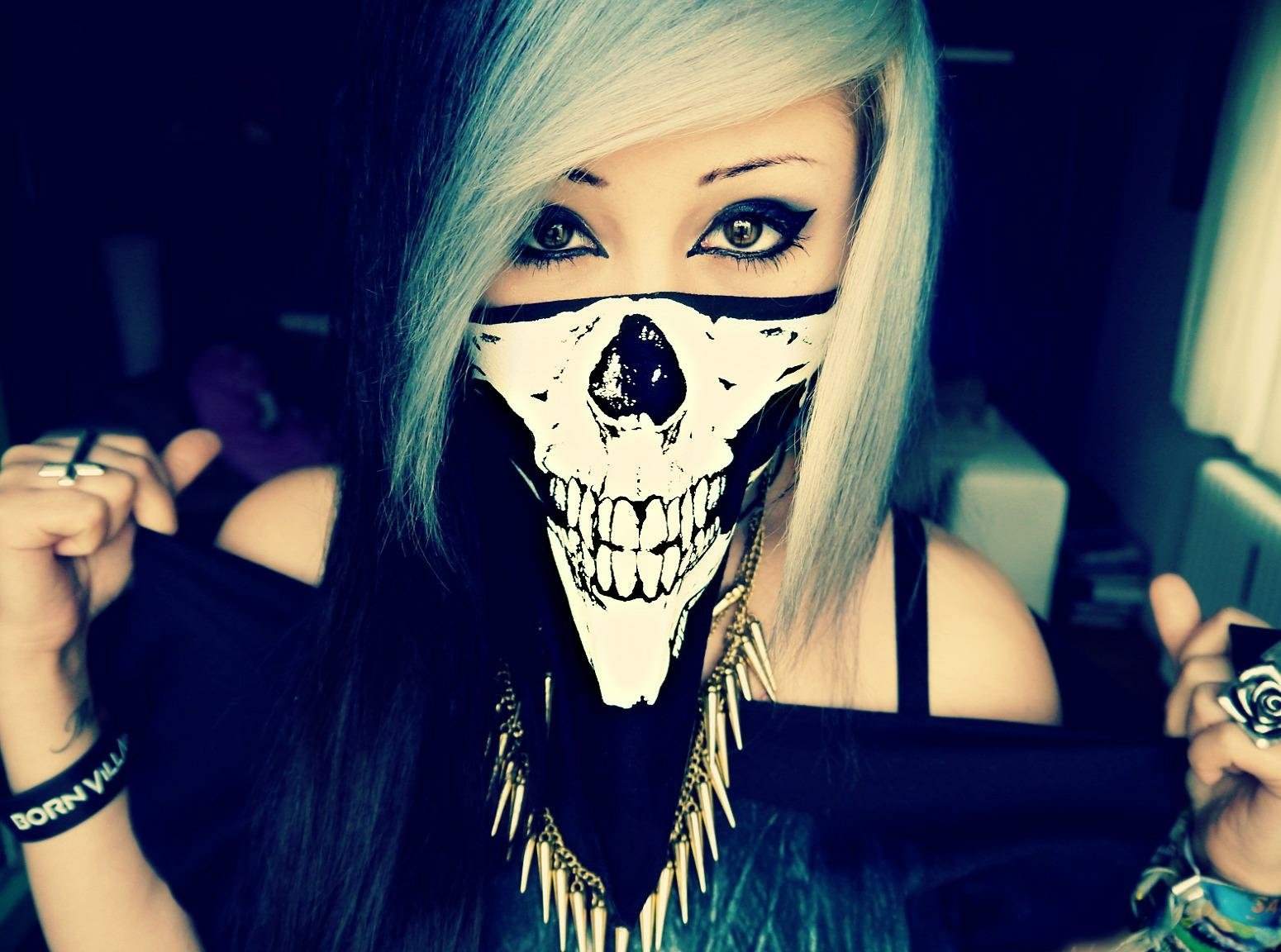 Emo Girl Skull Wallpaper and Background Image | 1550x1152