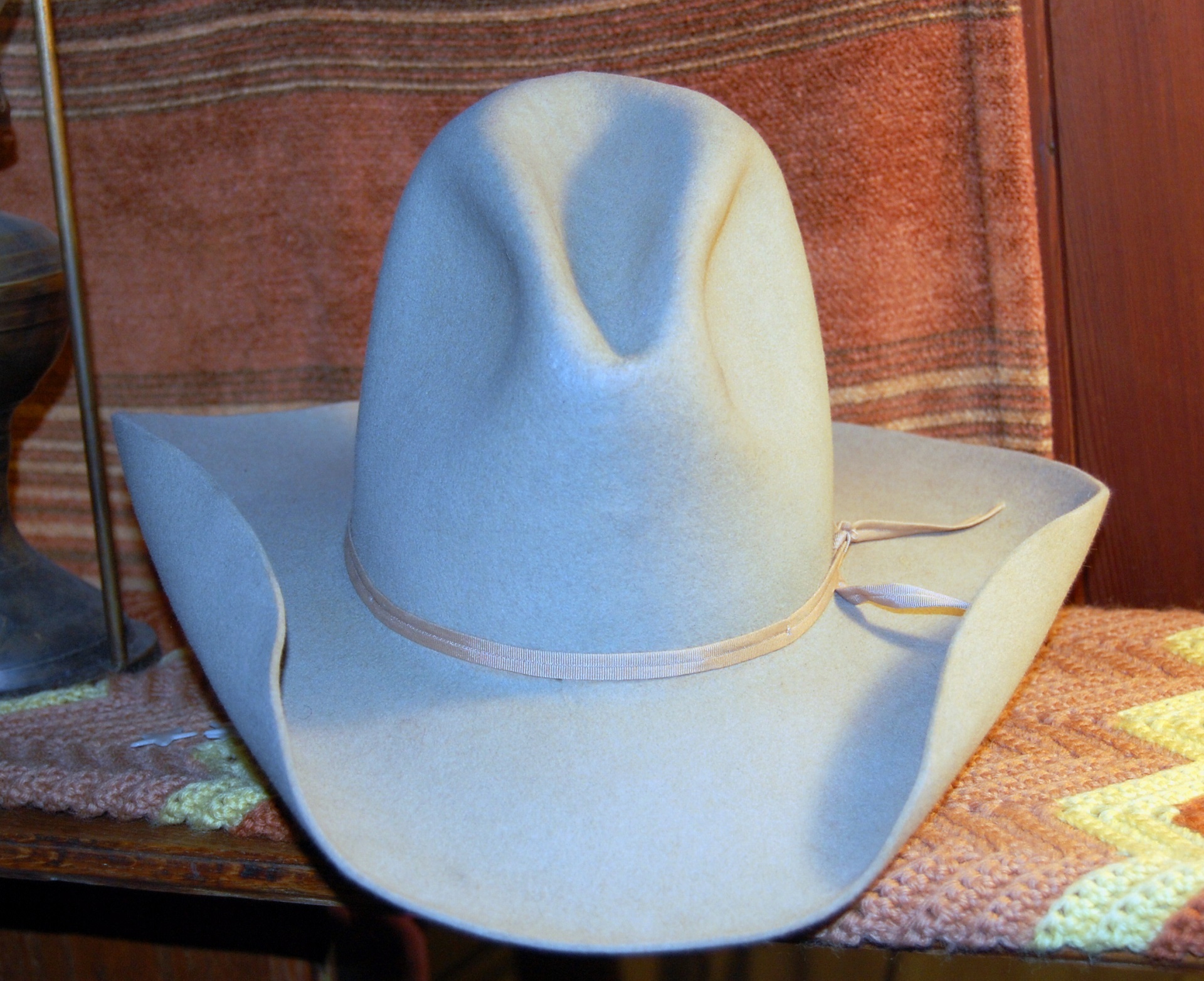 Cowboy hat Fond d'écran HD | Arrière-Plan | 1920x1565 | ID:695129