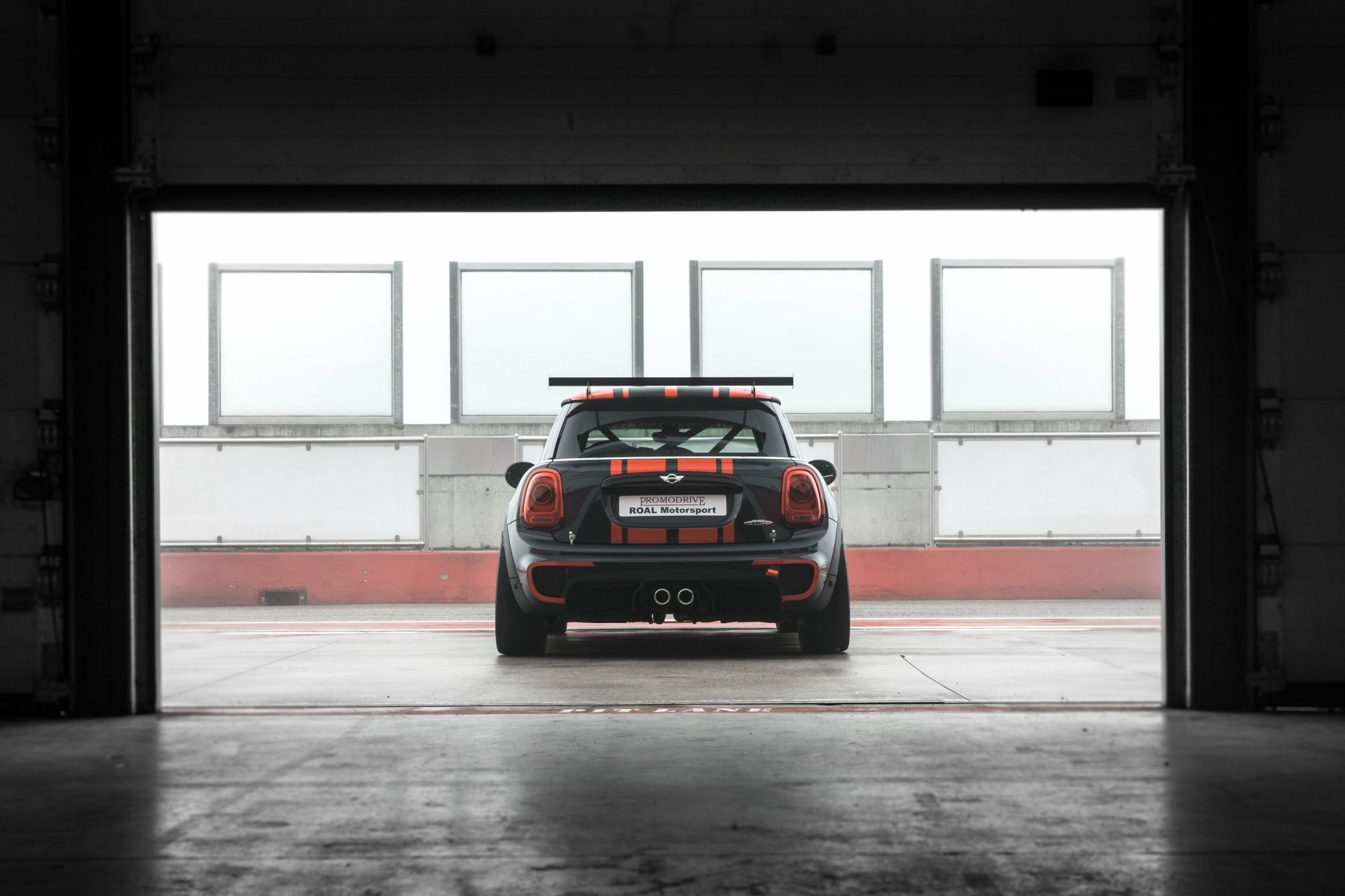 Download Vehicle Mini Cooper 4k Ultra HD Wallpaper