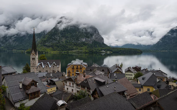  Hallstatt, Austria