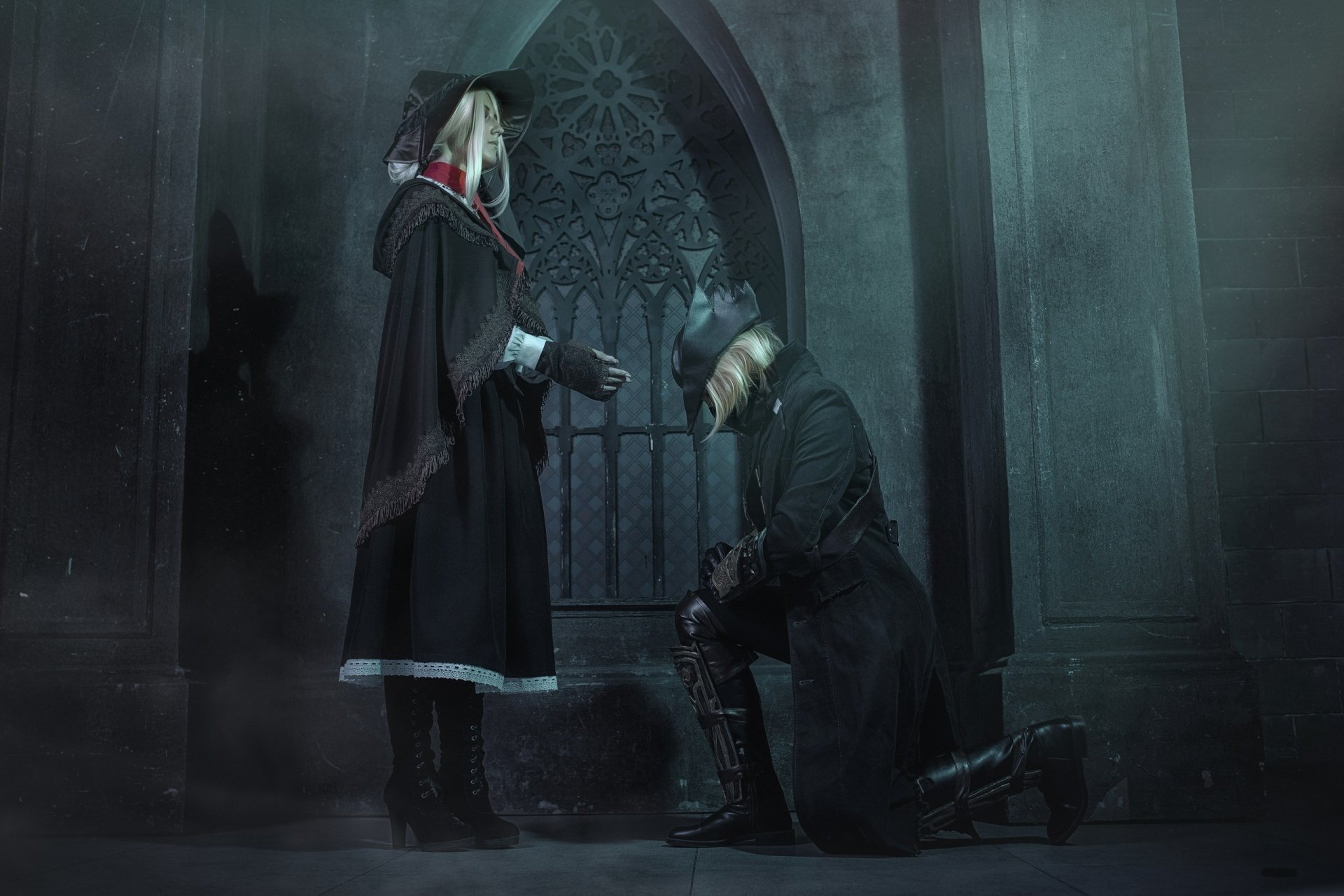 Download Bloodborne Woman Cosplay HD Wallpaper